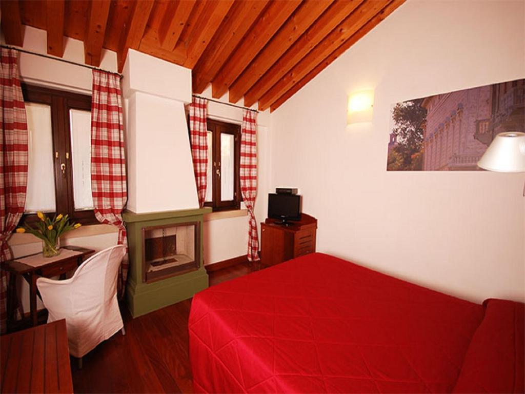 Dolcemela Hotel Ferrara Phòng bức ảnh